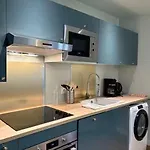 Duplex Provençal , Vieux Hyères, Climatisation, Wi-fi