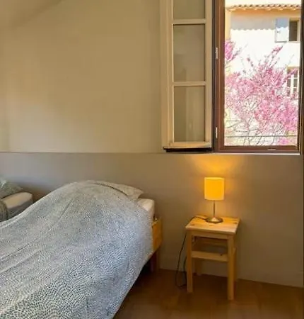 شقة Duplex Provencal , Vieux Hyeres, Climatisation, Wi-fi