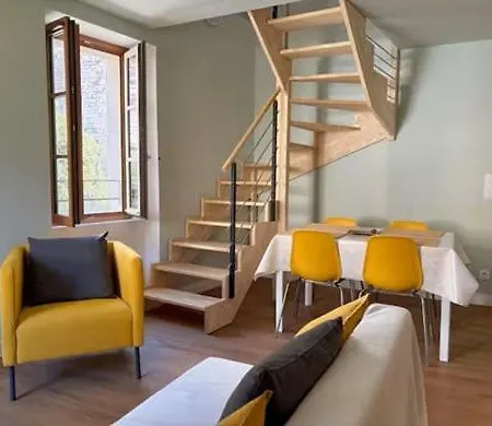 Duplex Provencal , Vieux Hyeres, Climatisation, Wi-fi شقة