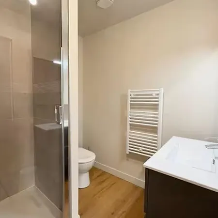 Duplex Provencal , Vieux Hyeres, Climatisation, Wi-fi شقة Hyères
