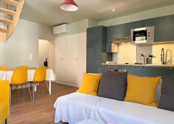 Duplex Provencal , Vieux Hyeres, Climatisation, Wi-fi Hyeres