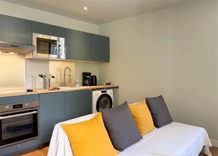 Duplex Provencal , Vieux Hyeres, Climatisation, Wi-fi Apartment *