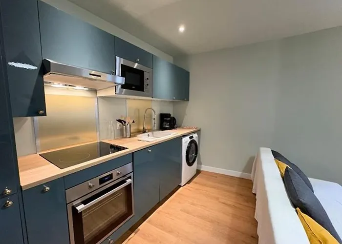 Duplex Provencal , Vieux Hyeres, Climatisation, Wi-fi Apartment Hyeres