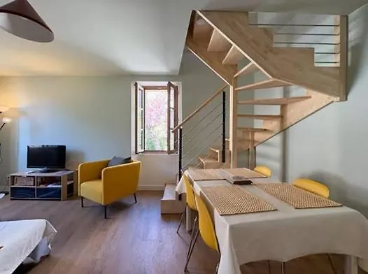 Duplex Provencal , Vieux Hyeres, Climatisation, Wi-fi Apartment